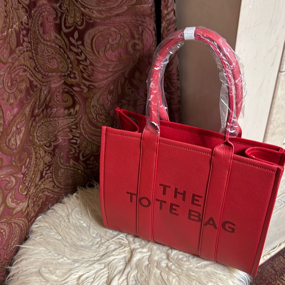 NWT Tote